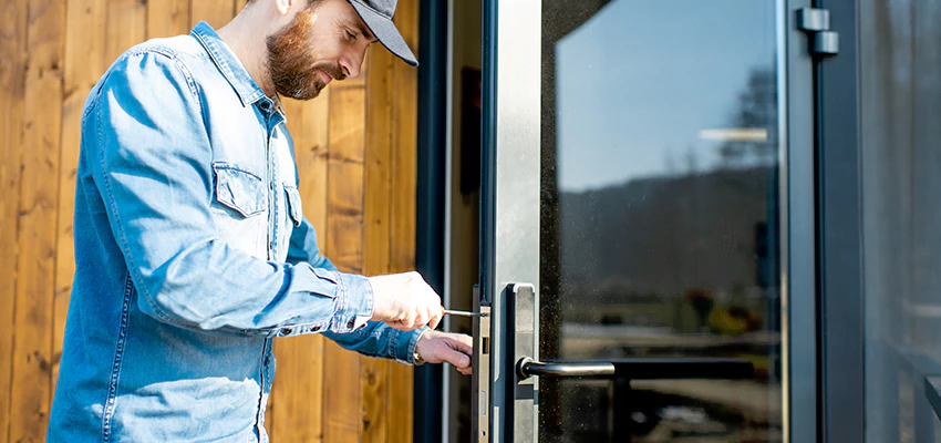 Frameless Glass Storefront Door Locks Replacement in San Francisco, CA